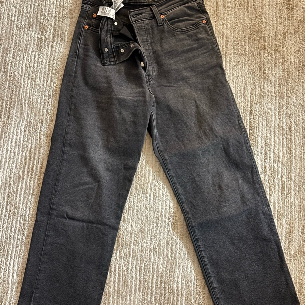 Levi’s Ribcage Ankle Jeans size 29